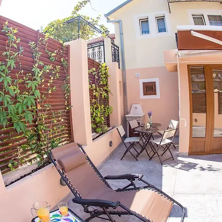Apartment Eden Garden *