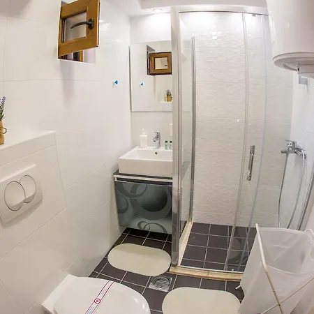 Eden Garden Apartment