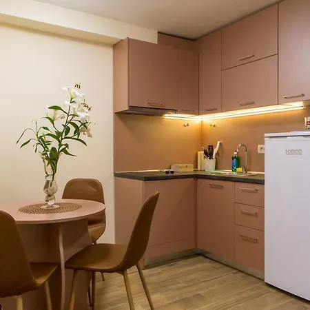 Eden Garden Apartment
